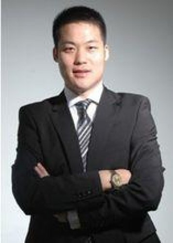 包偉業(yè)老師